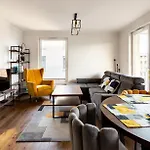 Apartment Starowiejska 91 Superior By Bookinghost