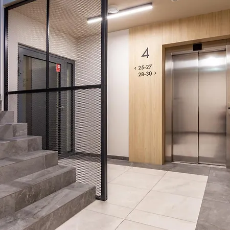 Starowiejska 91 Superior By Bookinghost Daire