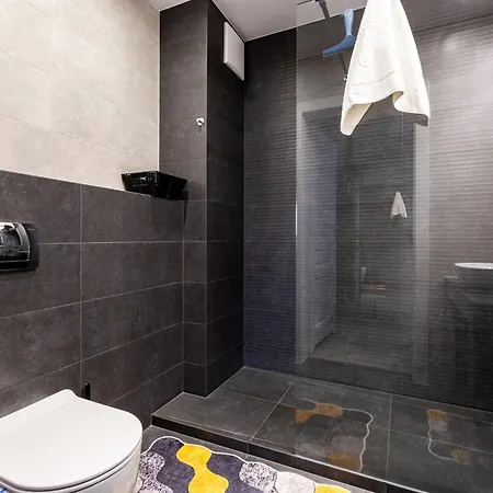 Starowiejska 91 Superior By Bookinghost Apartamento